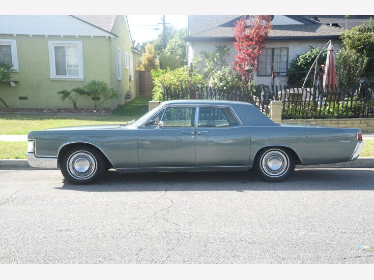 Thumbnail Photo undefined for 1968 Lincoln Continental